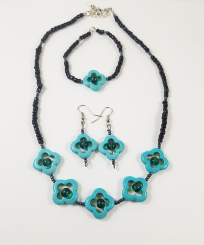 Necklace set