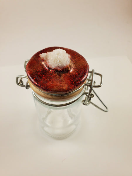 Geode in red clasp jar